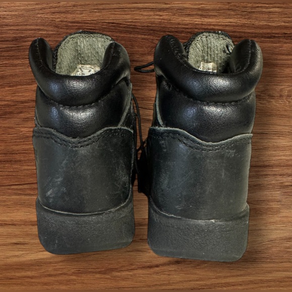 Timberland Toddler Field Boot SZ ￼4 Black - Picture 4 of 9